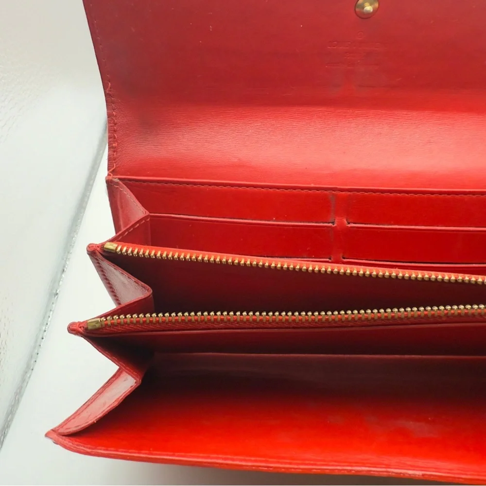 Louis Vuitton pre owned